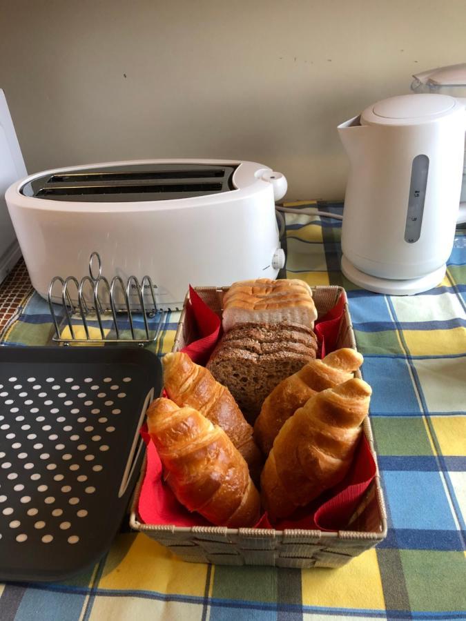 Owly 'Ouse Bed & Breakfast Barnstaple Bagian luar foto